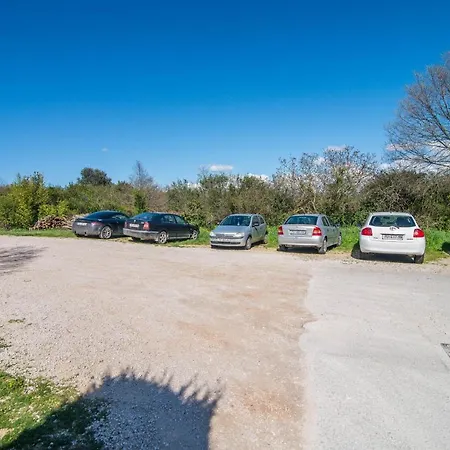 Affittacamere Lara Rovigno