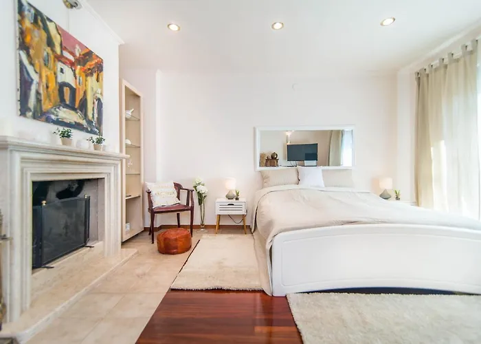 Lara Gostinjska kuća