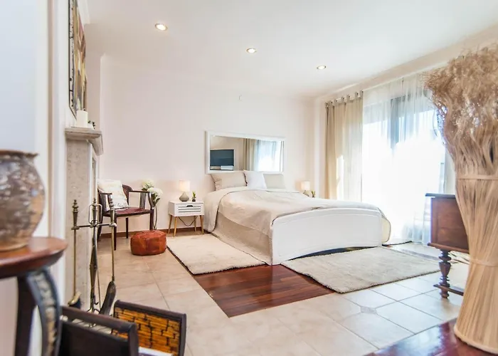 Lara Gostinjska kuća 3*